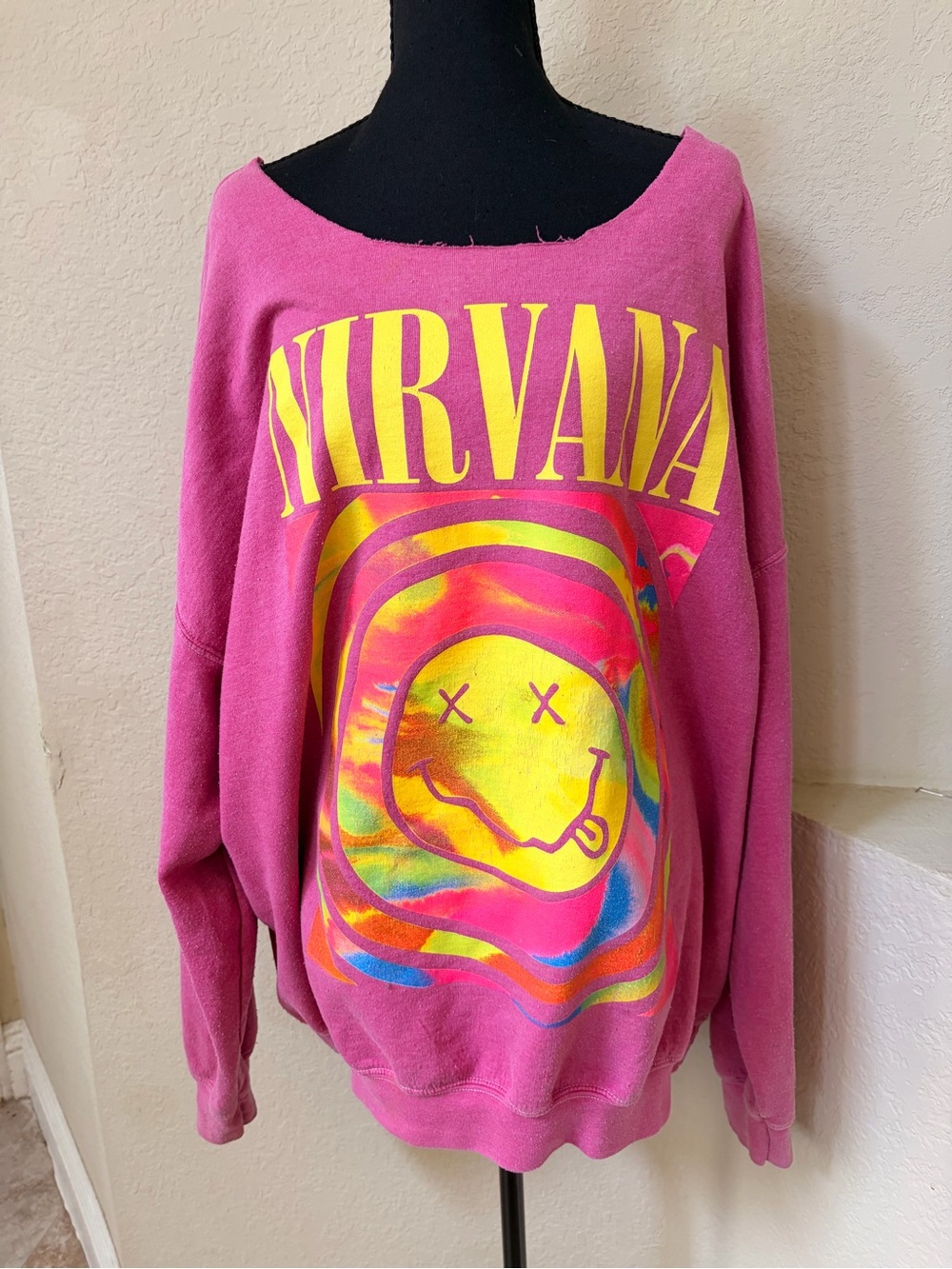 NIRVANA Hot Pink Off-Shoulder Graphic Sweatshirt